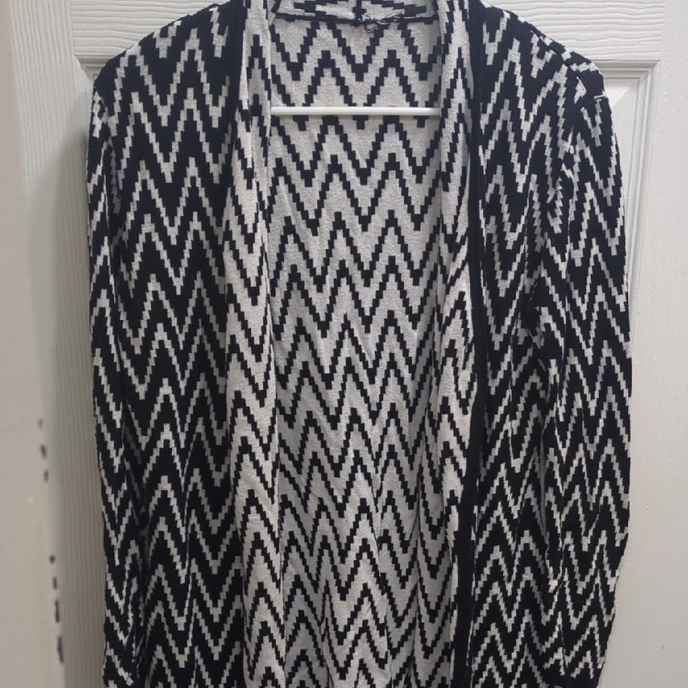 Black and White Chevron Women's Sweater